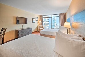 Iron/ironing board, bed sheets - Cozy Studio Condo w/ Resort Amenities Access! (Myrtle Beach)