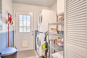 House (4 Bedrooms) | Bahagian dalam