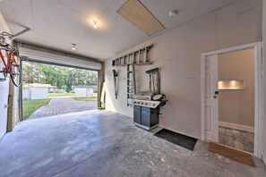 Apartment (0 Bedroom) | Interior