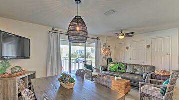 Apartment (2 Bedrooms) | Bahagian dalam