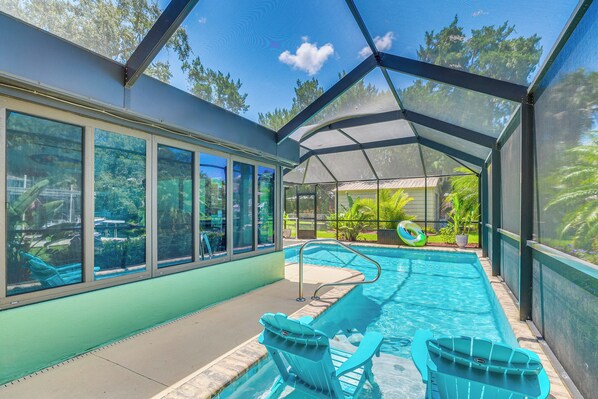 Interior - Canal-front Outdoor Oasis: Home in Crystal Water (Crystal River)