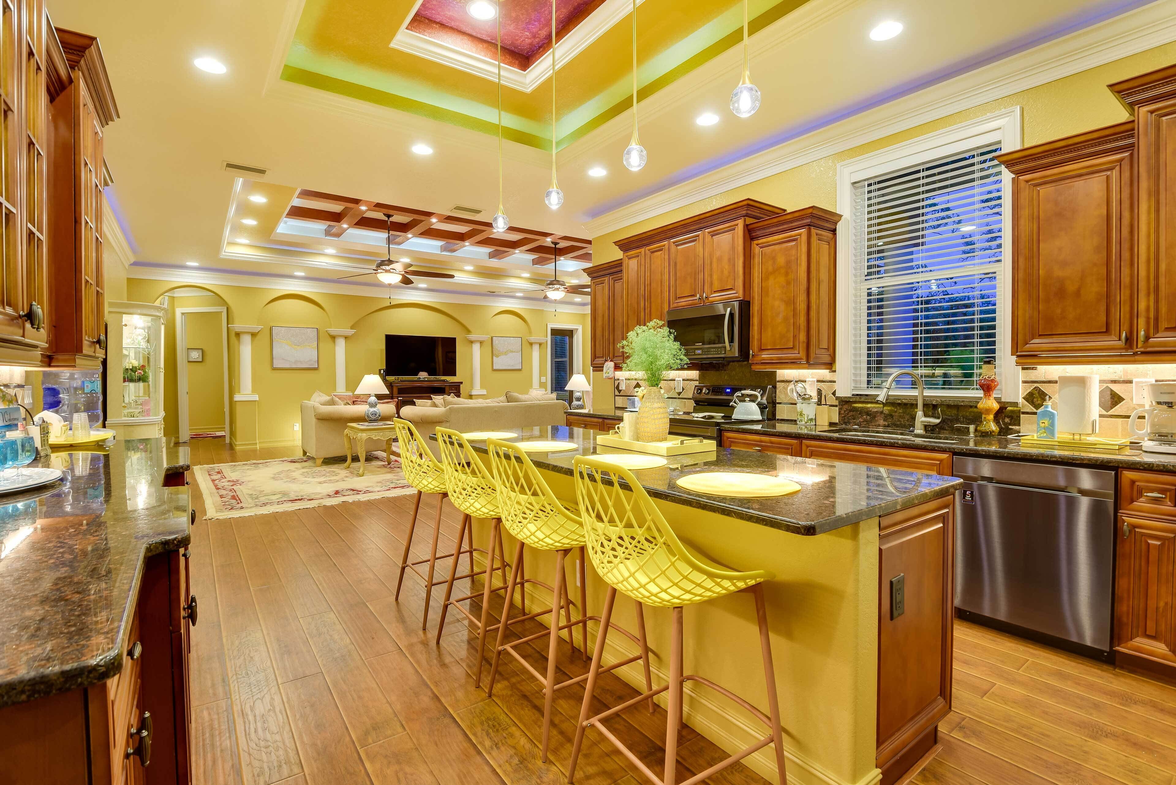 House (3 Bedrooms) | Interior