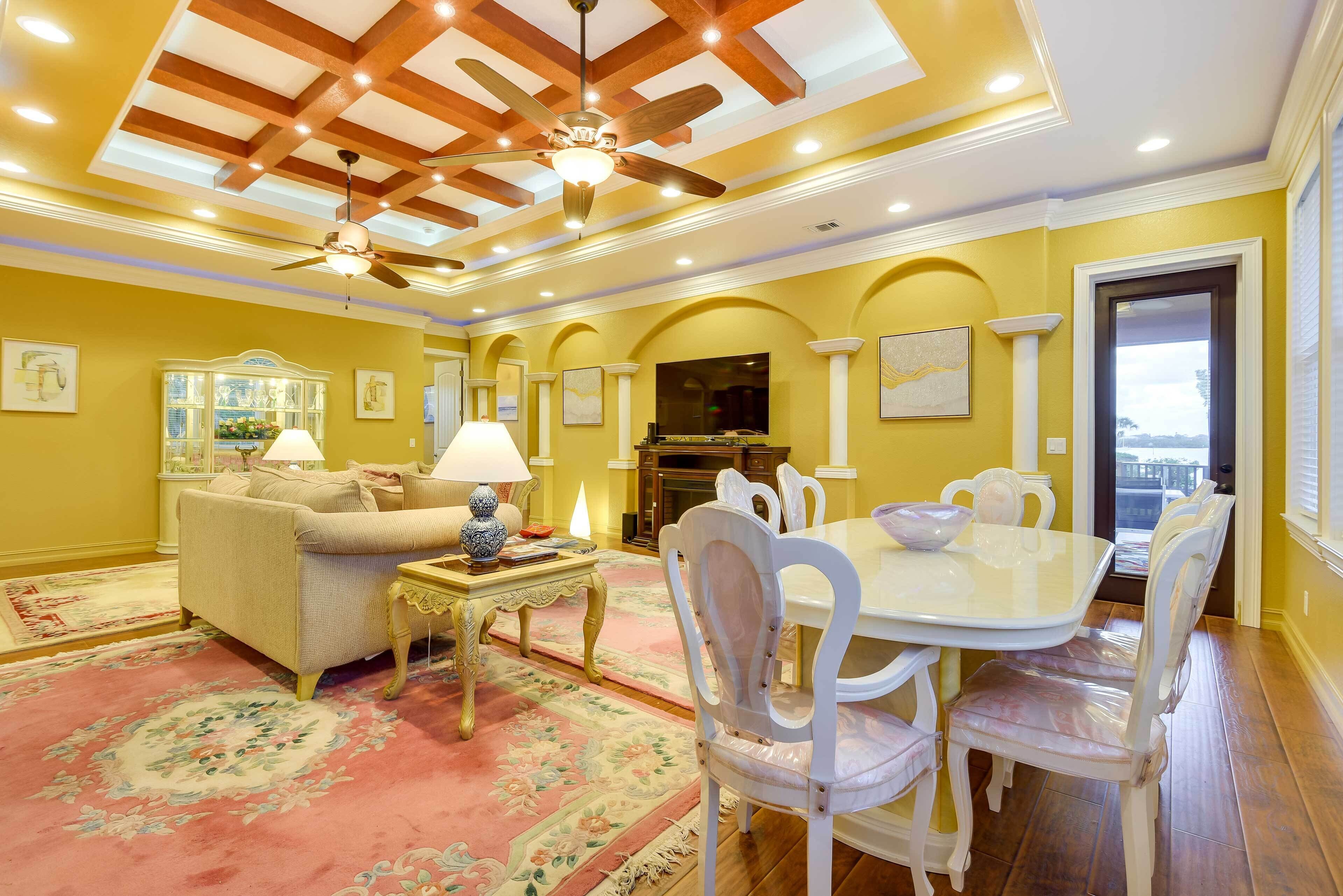 House (3 Bedrooms) | Dining