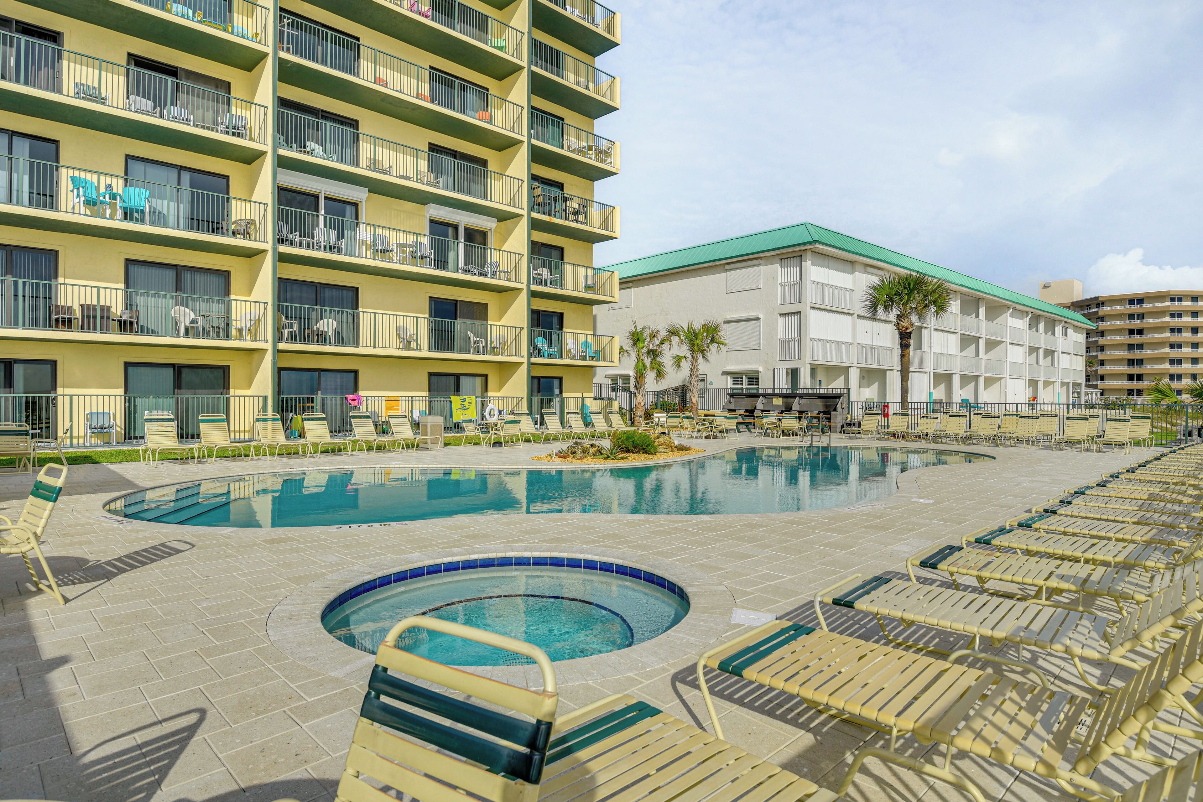 Apartment (1 Bedroom) | Interior