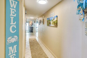 Apartment (1 Bedroom) | Interior - Daytona Beach Shores Condo w/ Ocean Views! (Daytona Beach Shores)