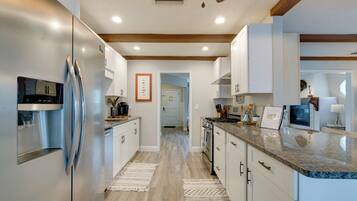 House (3 Bedrooms) | Bahagian dalam