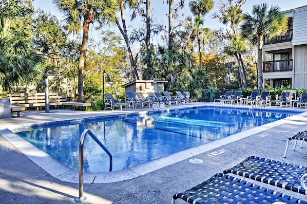 Apartment (2 Bedrooms) | Interior - Steps to Beach, Coligny Plaza: Hilton Head Condo! (Hilton Head Island)