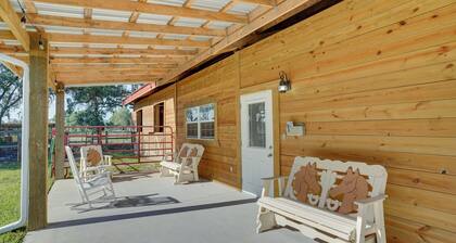 Farm Stay: Modern Barndominium in Lakeland!