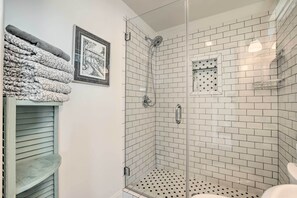 House (1 Bedroom) | Interior - Cozy Home in Historic Area ~ 2 Mi to Main St! (Greenville)