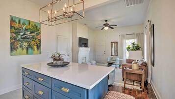 House (1 Bedroom) | Interior