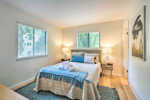 Apartment (2 Bedrooms) | 2 bedrooms, bed sheets - Fiddler's Cove Condo By Golf Course & Beach! (Hilton Head Island)