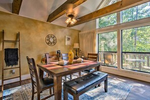 Apartment (1 Bedroom) | Interior - Keowee Keys Home w/ Mountains View & Lake Access! (Salem)