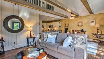 Apartment (1 Bedroom) | Interior