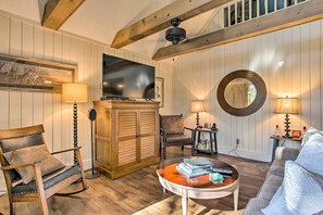 Apartment (1 Bedroom) | Interior