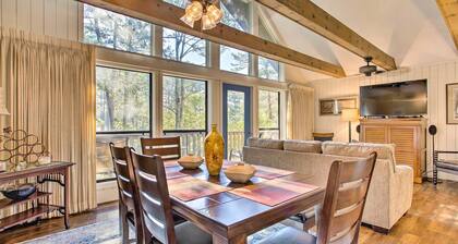 Keowee Keys Home w/ Mountains View & Lake Access!