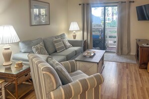 Apartment (2 Bedrooms) | Interior - Walk to Beach: Resort-style Hilton Head Condo! (Hilton Head Island)