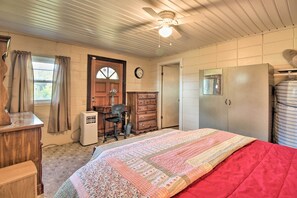 Room - Garnett Cottage < 1 Mi to Savannah River! (Garnett)
