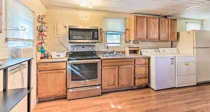 Garnett Cottage < 1 Mi to Savannah River!