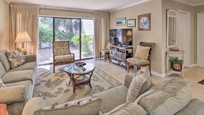 วิลล่า (3 Bedrooms) | บริเวณนั่งเล่น