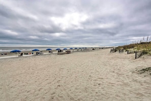 Beach - Hilton Head Escape w/ Private Beach Access! (Hilton Head Island)