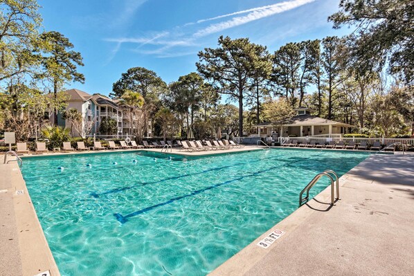 Apartment (2 Bedrooms) | Interior - Half-mi to Beach: Hilton Head Condo w/ Lagoon View (Hilton Head Island)