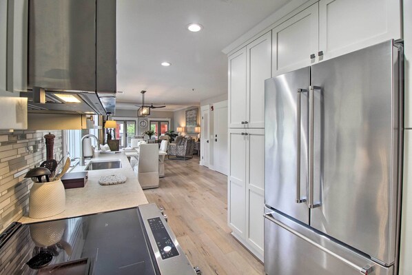 Villa (2 Bedrooms) | Interior - Pet-friendly Villa w/ Balcony in Bluffton! (Bluffton)