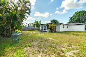 House (2 Bedrooms) | Interior - Fort Myers Bungalow - 12 Miles to the Beach! (Fort Myers)