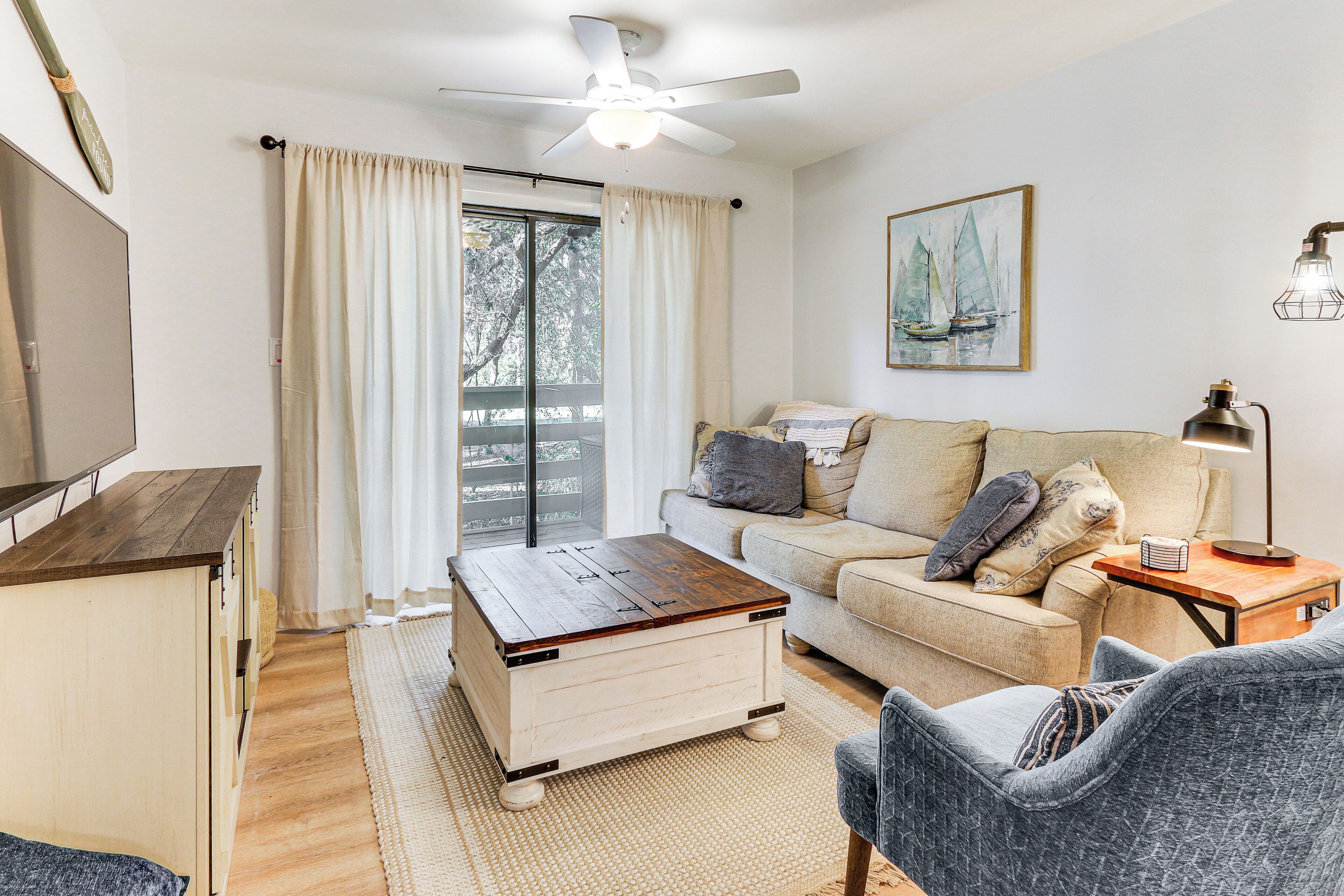 Apartment (2 Bedrooms) | Front of property