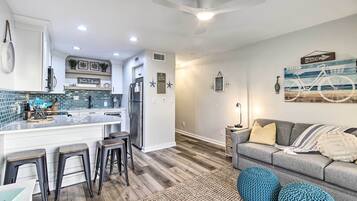 Apartment (1 Bedroom) | Interior