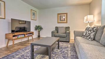 Casa (2 Bedrooms) | Interior