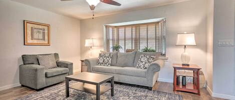 House (2 Bedrooms) | Interior