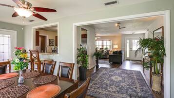 Rumah (2 Bedrooms) | Interior