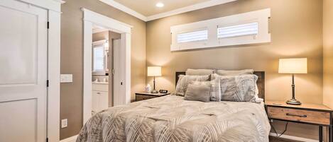 Apartment (0 Bedroom) | Interior