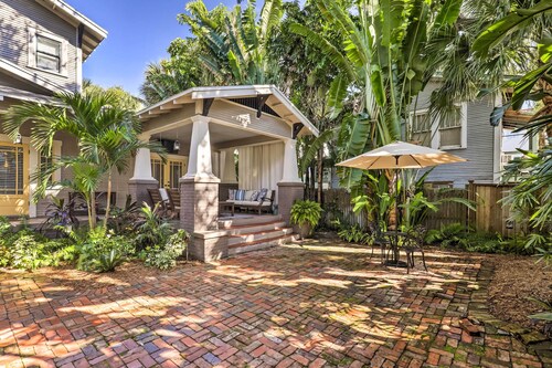 Hyde Park Luxury Studio w/ Prime Location!