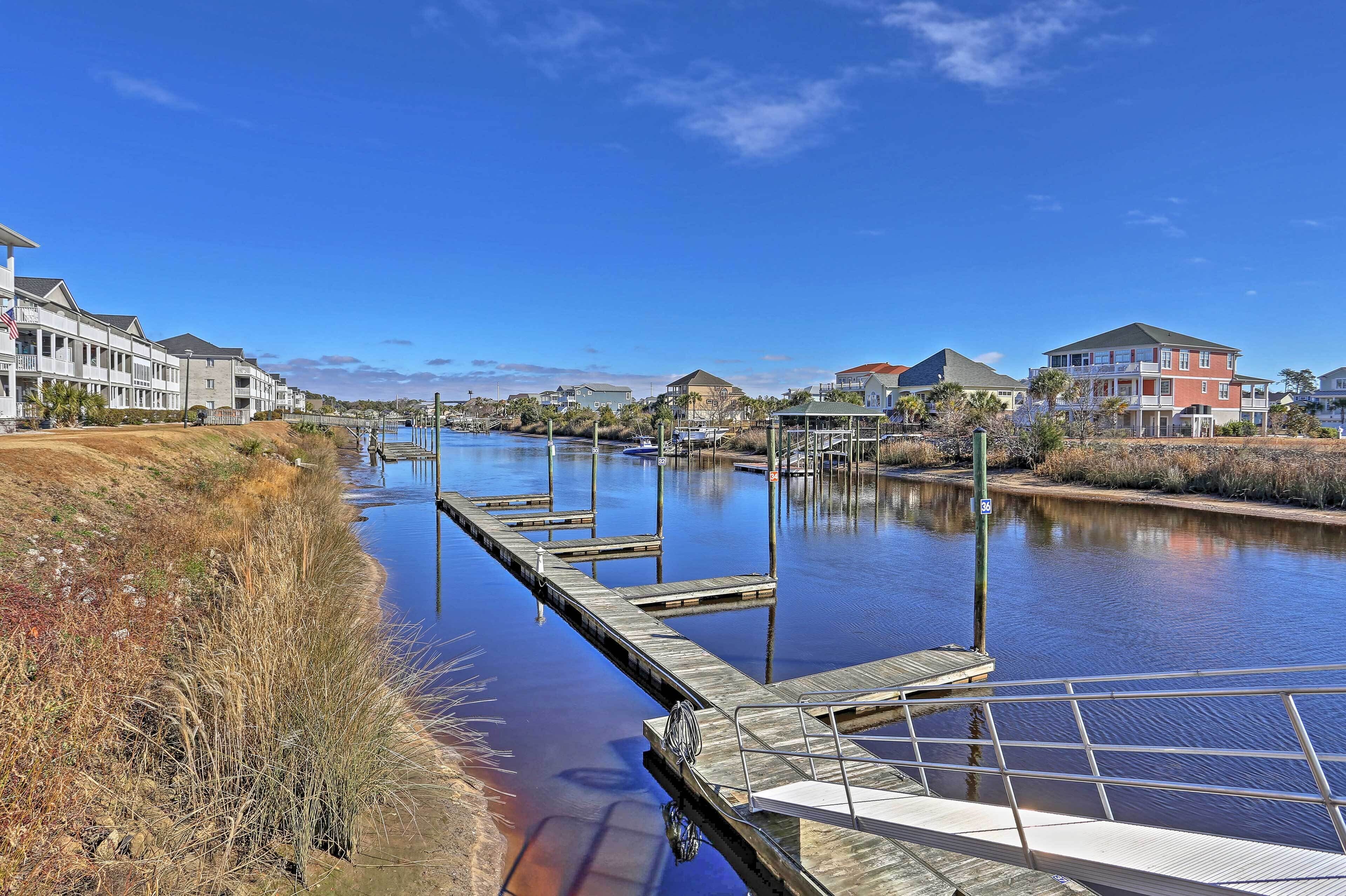 Kid-friendly Condo w/ Grill, 5 Mi to Beach