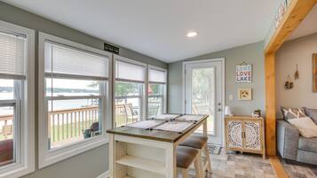 Cottage (2 Bedrooms) | Interior