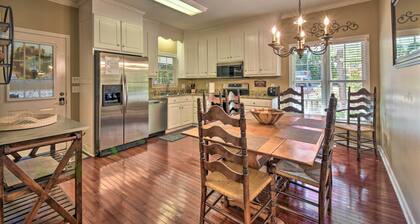 Lake Keowee Escape w/ Dock, Deck & Lake Access!