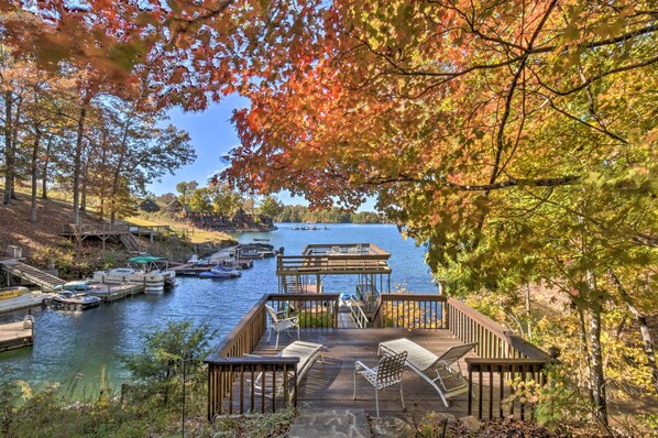 House (3 Bedrooms) | Interior - Lake Keowee Escape w/ Dock, Deck & Lake Access! (Six Mile)