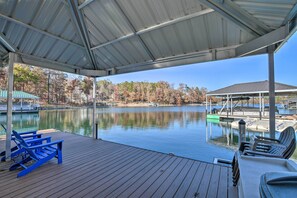 Cottage (3 Bedrooms) | Interior - Lake Keowee Cottage w/ Deck & Private Dock! (Seneca)