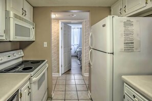 Apartment (3 Bedrooms) | Interior - Walk to Family Kingdom: Retreat w/ Pool (Myrtle Beach)