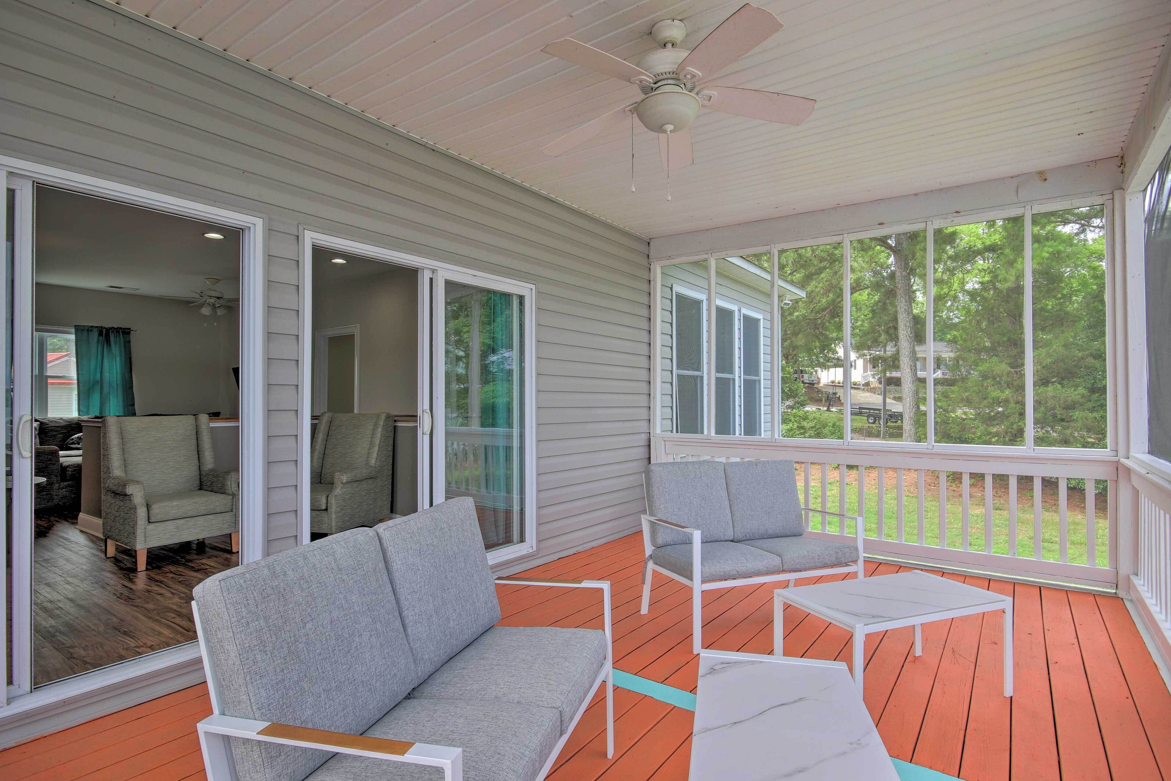 Lakefront Greenwood Getaway w/ Saltwater Pool