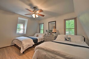 House (2 Bedrooms) | Interior