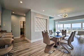 House (6 Bedrooms) | Interior - Luxurious Waterfront Home w/ Private Pier & Views! (Georgetown)