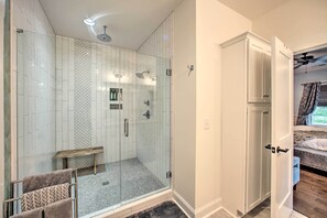 Rumah (2 Bedrooms) | Interior