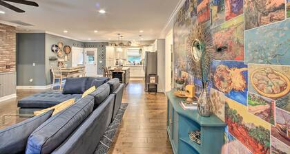 2 Mi to Downtown: Luxe Greenville Retreat!