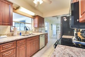 Nhà (2 Bedrooms) | Nội thất