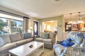 Casa (2 Bedrooms) | Interior