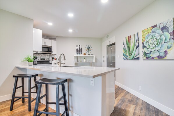 Apartment (2 Bedrooms) | Interior - Modern Isla Del Sol Condo: Walk to St. Pete Beach! (St. Petersburg)