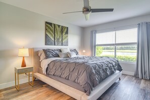 Apartment (2 Bedrooms) | Interior - Modern Isla Del Sol Condo: Walk to St. Pete Beach! (St. Petersburg)