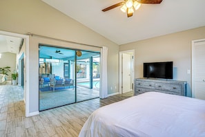 House (3 Bedrooms) | Interior - Cape Coral Home w/ Heated Pool, Dock & Gulf Access (Cape Coral)